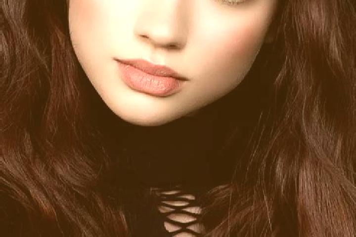 Amelia, 22, a brunette dark-eyed asian companion based in Etel. Offering Deep French Kissing, OWO, Fetish, Girlfriend Experience, Party Girl. Available for i...