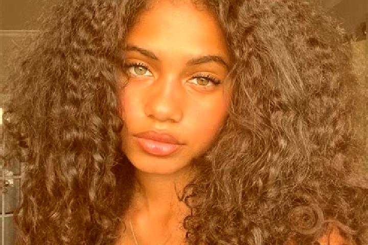 Amelia, 22, a chestnut blue-eyed ebony companion based in Times Square. Offering Massage, Overnight, CIM, GFE. Available for incall and outcall, overnight bo...