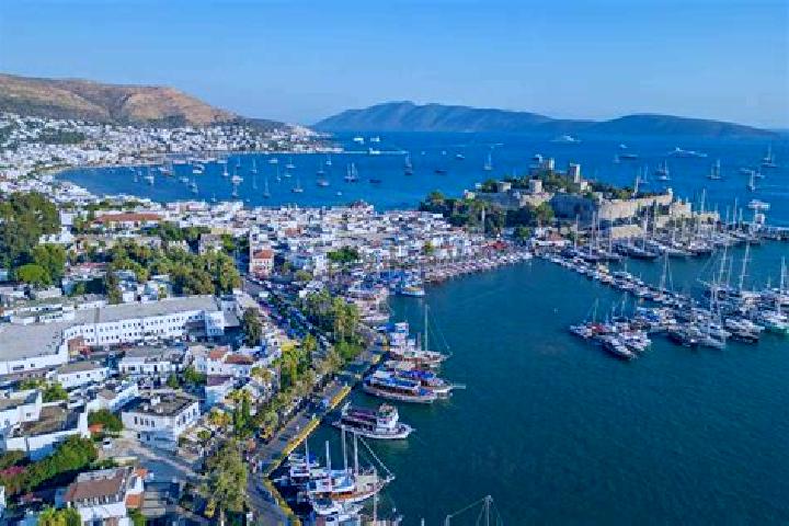 Amelia, 22 — Escort in Bodrum, Turkey