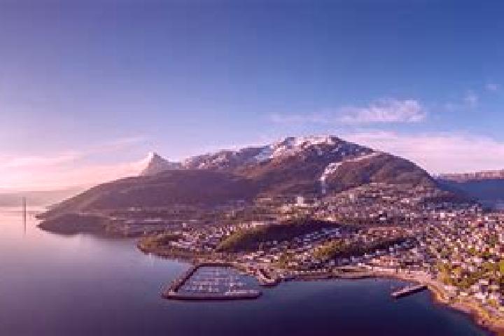 Amelia, 22 — Escort in Narvik, Norway
