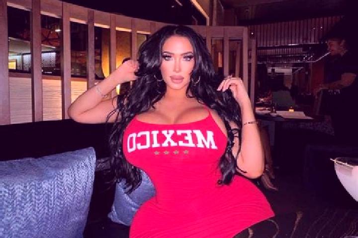 Amelia, 22 — Escort in Poblado Francisco Santana Peralta, Mexico