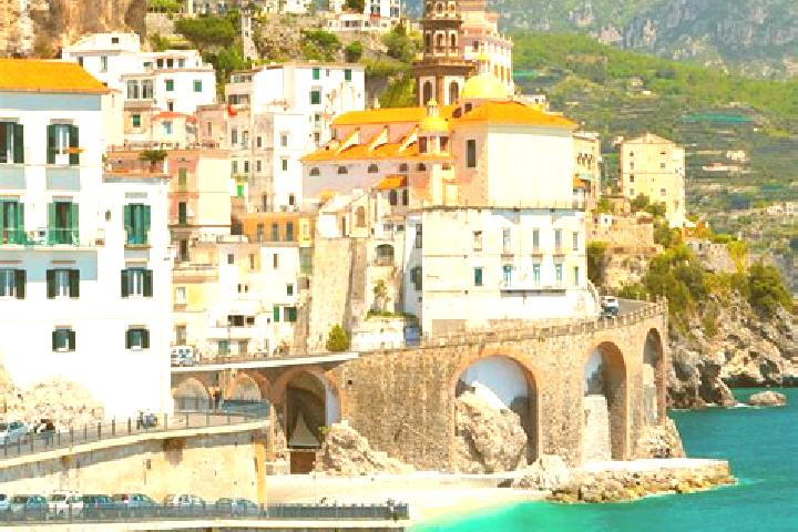 Amelia, 22 — Escort in Sandra, Italy