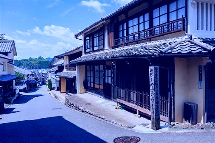 Amelia, 22 — Escort in Uchiko, Japan