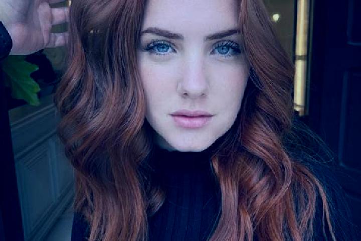 Amelia, 23, a auburn blue-eyed slavic companion based in Kalian. Offering Overnight, Girlfriend Experience, Tantra. Available for incall and outcall, overnig...
