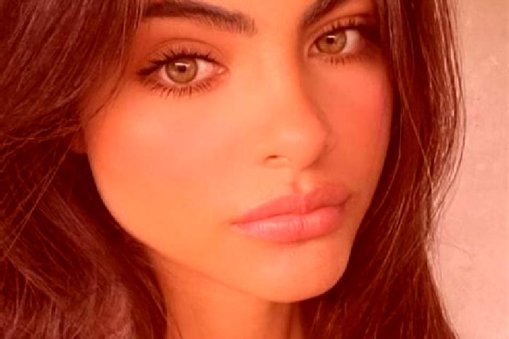 Amelia, 23, a black green-eyed latina companion based in Celenza Valfortore. Offering GFE, OWO, BDSM. Available for incall and outcall, overnight bookings av...