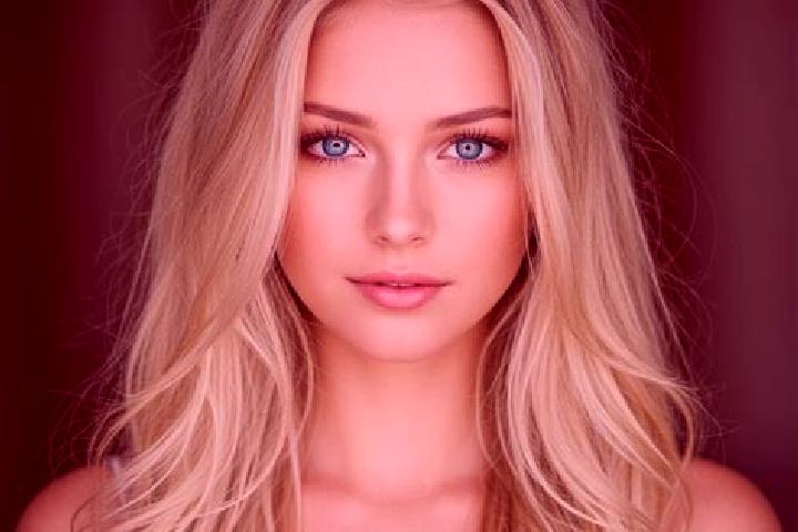 Amelia, 23, a blonde green-eyed mixed companion based in Roelofarendsveen. Offering Striptease, GFE, 69, BDSM. Available for incall and outcall, overnight bo...