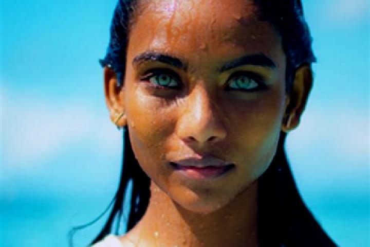 Amelia, 23, a red blue-eyed indian companion based in Pindangan Centro. Offering Fetish, OWO, Couples, CIM, 69. Available for incall and outcall, overnight b...