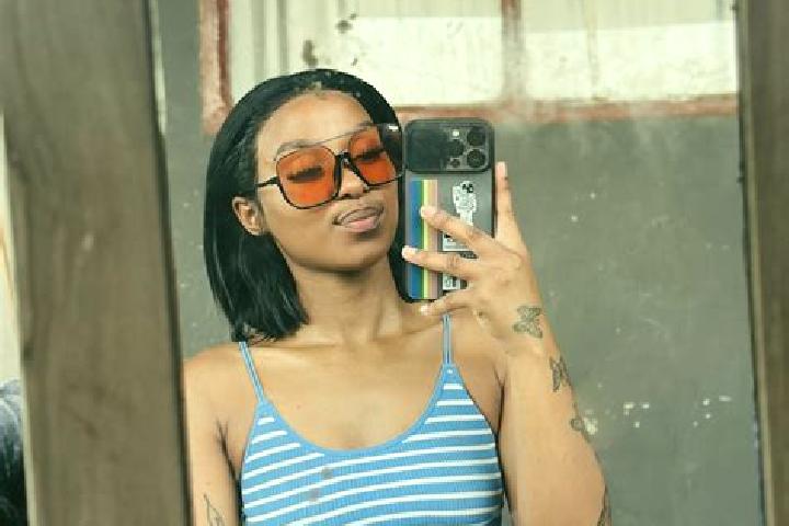 Amelia, 23 — Escort in eNduli, South Africa