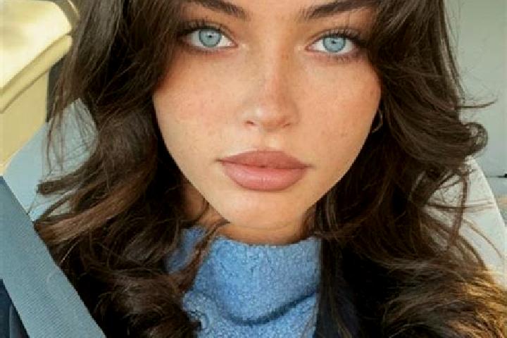 Amelia, 24, a brunette blue-eyed caucasian companion based in Horiult. Offering Deep French Kissing, Couples, Domination. Available for incall and outcall, d...