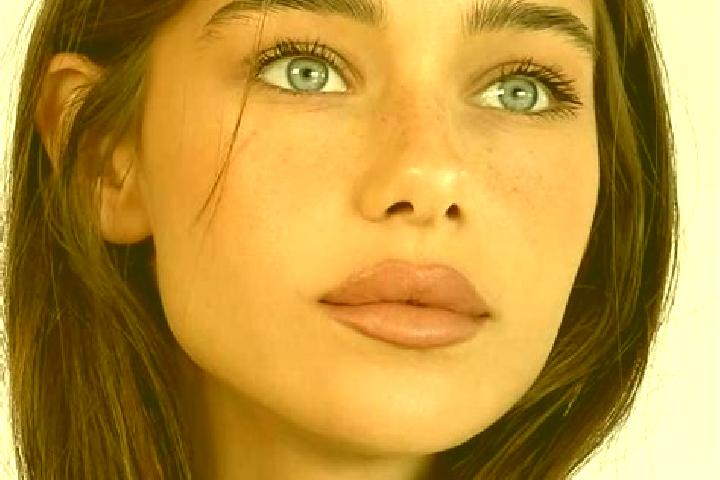 Amelia, 24, a brunette grey-eyed caucasian companion based in Casoli. Offering Tantra, Fetish, 69, Travel Companion, Overnight. Available for incall and outc...