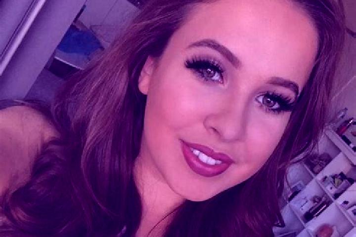 Amelia, 24, a chestnut grey-eyed caribbean companion based in Juigne-sur-Sarthe. Offering Fetish, Overnight, Roleplay. Available for incall and outcall, over...
