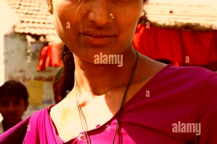 Amelia, 24, a red green-eyed indian companion based in Manhumirim. Offering Dinner Date, CIM, GFE. Available for incall and outcall, day and evening dates.
