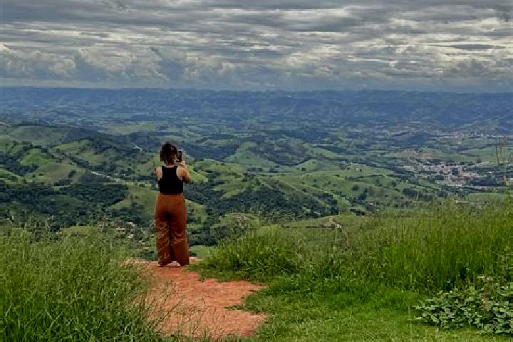 Amelia, 24 — Escort in Corrego do Bom Jesus, Brazil