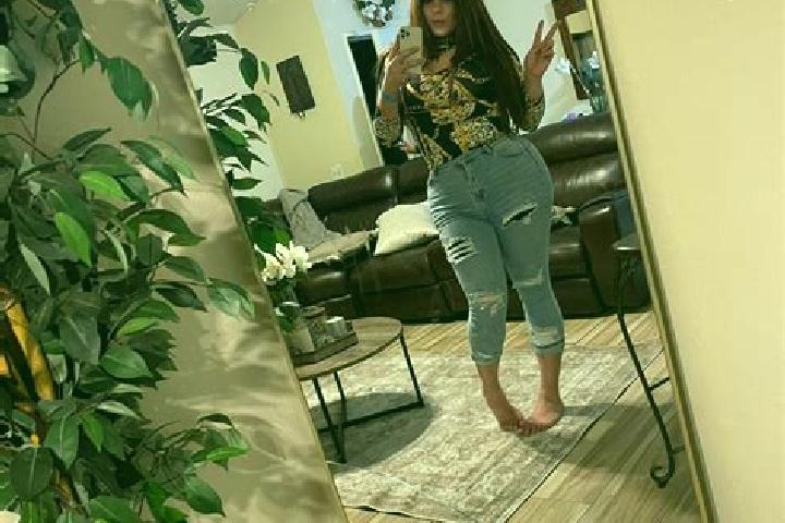 Amelia, 24 — Escort in De Soto, United States