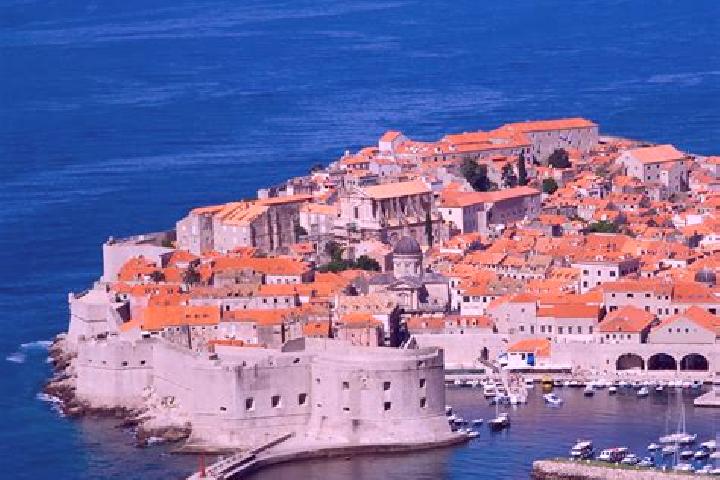 Amelia, 24 — Escort in Grizane, Croatia