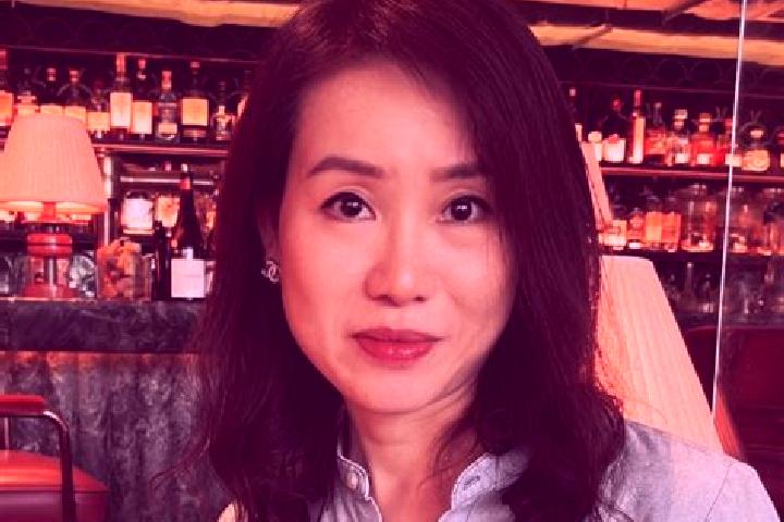 Amelia, 24 — Escort in Liping, China