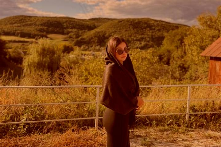 Amelia, 24 — Escort in Valea Oilor, Romania