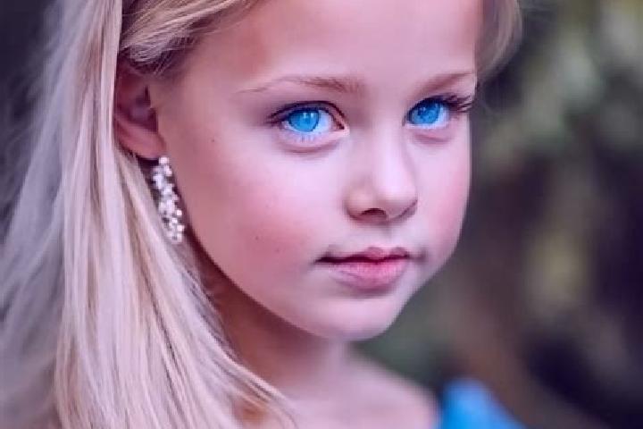 Amelia, 25, a blonde blue-eyed middle eastern companion based in El Rodeo. Offering Party Girl, GFE, Tantra, OWO, BDSM. Available for incall and outcall, day...