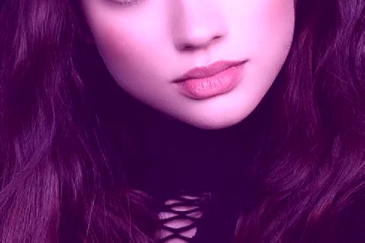 Amelia, 25, a brunette dark-eyed european companion based in Parkinson. Offering Couples, A-Level, GFE, Duos, Deep French Kissing. Available for incall and o...