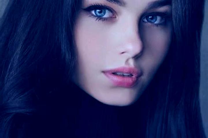 Amelia, 25, a brunette grey-eyed slavic companion based in Cakmak. Offering Dinner Date, A-Level, Roleplay, GFE. Available for incall and outcall, overnight ...