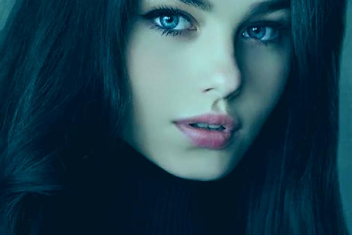 Amelia, 25, a chestnut dark-eyed slavic companion based in Charouine. Offering OWO, Party Girl, BDSM, Travel Companion, Dinner Date. Available for incall and...