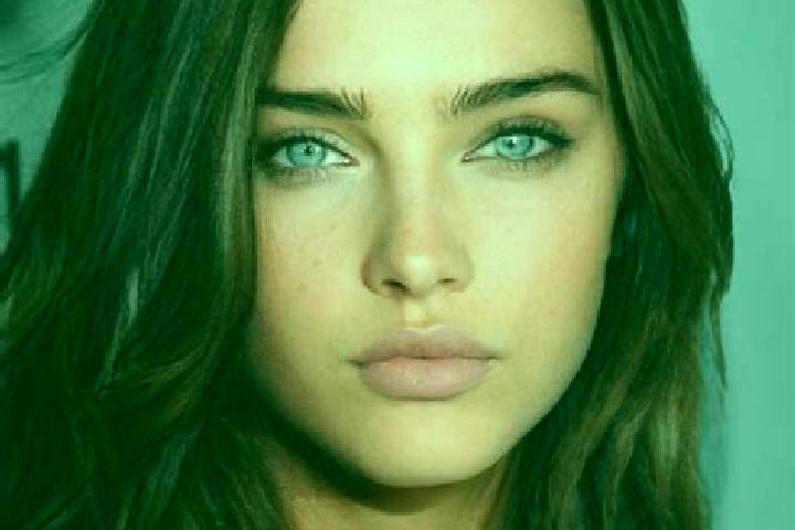 Amelia, 25, a chestnut grey-eyed caucasian companion based in Caylarbasi. Offering Duos, Massage, A-Level. Available for incall and outcall, day and evening ...