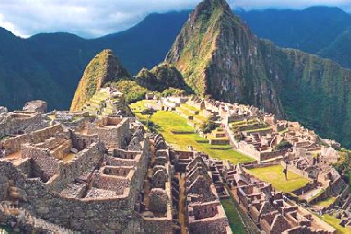 Amelia, 25 — Escort in Achaya, Peru