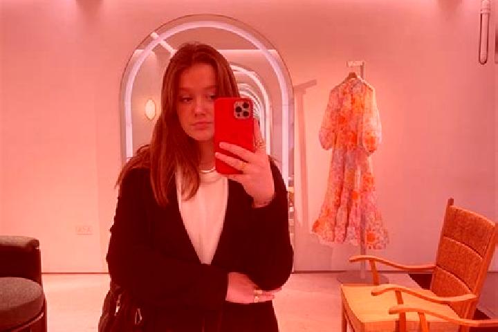 Amelia, 25 — Escort in Blovstrod, Denmark