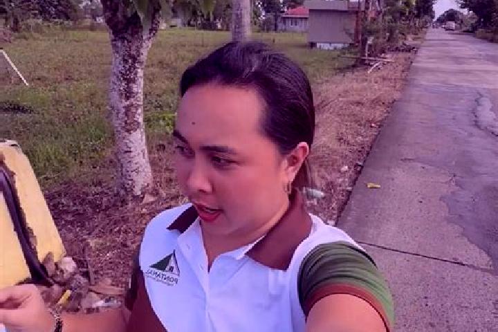 Amelia, 25 — Escort in Bula, Philippines