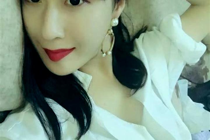 Amelia, 25 — Escort in Wuzhong, China