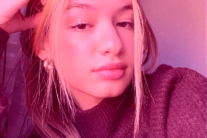 Amelia, 26, a blonde brown-eyed caucasian companion based in Faruka. Offering Overnight, BDSM, OWO. Available for incall and outcall, overnight bookings avai...