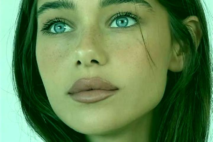 Amelia, 26, a brunette brown-eyed european companion based in Cau Ke. Offering GFE, CIM, Party Girl. Available for incall and outcall, overnight bookings ava...