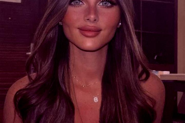 Amelia, 26, a brunette dark-eyed slavic companion based in Spot Bay. Offering A-Level, Party Girl, Couples. Available for incall and outcall, overnight booki...