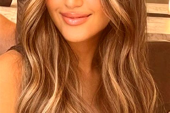Amelia, 26, a dark blonde brown-eyed indian companion based in San Julian. Offering Deep French Kissing, Couples, Tantra, Travel Companion. Available for inc...