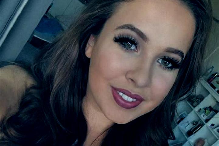 Amelia, 26, a dark blonde dark-eyed european companion based in Kissidougou. Offering Tantra, Dinner Date, Prostate Massage, Deep French Kissing. Available f...