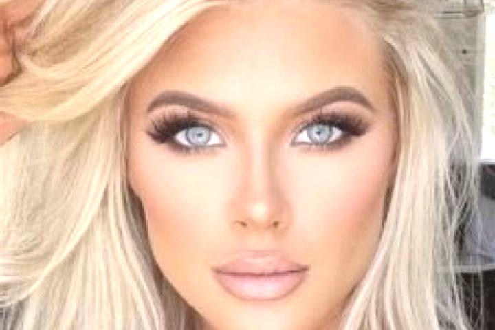 Amelia, 26, a platinum blonde brown-eyed middle eastern companion based in Laurys Station. Offering Dinner Date, Fetish, Erotic Massage, Massage, Tantra. Ava...