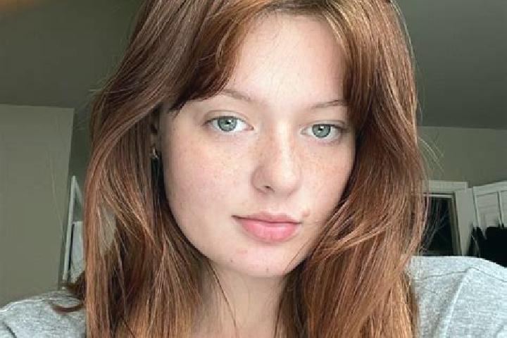 Amelia, 26, a red hazel-eyed indian companion based in La Granja. Offering CIM, Travel Companion, Couples. Available for incall and outcall, day and evening ...