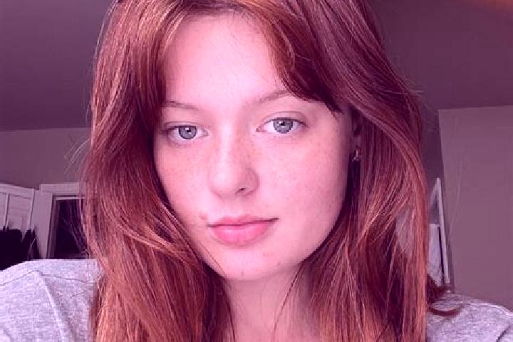 Amelia, 26, a red hazel-eyed slavic companion based in Kenbe. Offering Couples, BDSM, Prostate Massage, Erotic Massage. Available for incall and outcall, ove...
