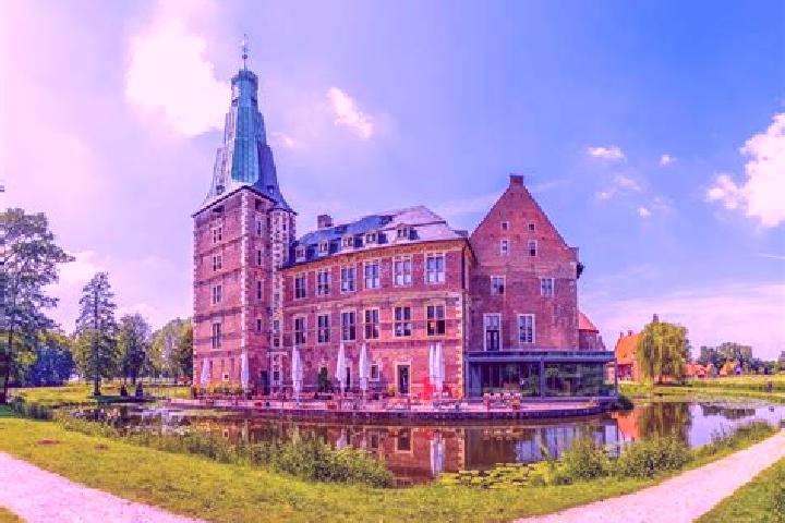 Amelia, 26 — Escort in Dinslaken, Germany