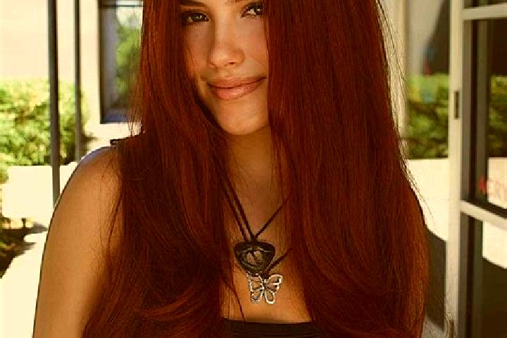 Amelia, 27, a auburn dark-eyed slavic companion based in Patpata Segundo. Offering Fetish, Travel Companion, Party Girl, Erotic Massage. Available for incall...
