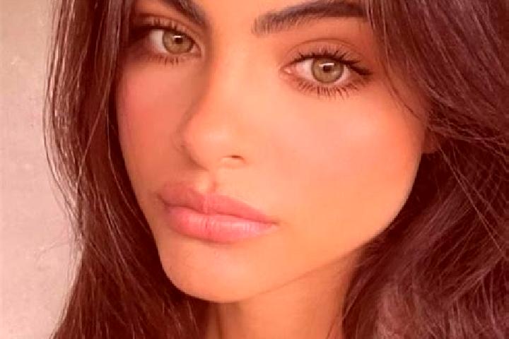 Amelia, 27, a black grey-eyed indian companion based in Pusiano. Offering Prostate Massage, Duos, CIM. Available for incall and outcall, overnight bookings a...