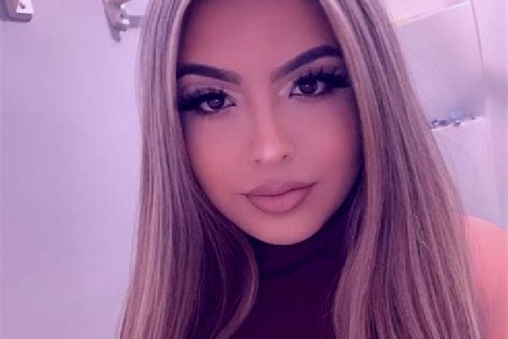 Amelia, 27, a blonde brown-eyed latina companion based in Sonnino. Offering Erotic Massage, CIM, Roleplay. Available for incall and outcall, day and evening ...
