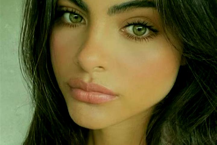 Amelia, 27, a brunette dark-eyed latina companion based in Dorongan Punta. Offering A-Level, Erotic Massage, Prostate Massage. Available for incall and outca...