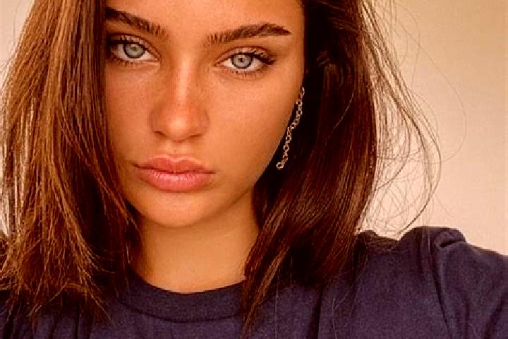 Amelia, 27, a brunette dark-eyed mediterranean companion based in Espirito Santo do Dourado. Offering Prostate Massage, Girlfriend Experience. Available for ...