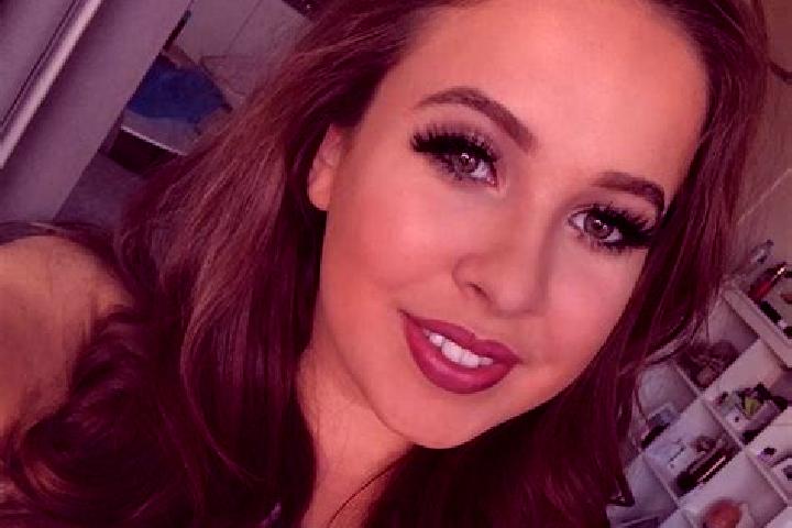 Amelia, 27, a chestnut green-eyed caribbean companion based in Eck en Wiel. Offering Dinner Date, GFE, Prostate Massage, Couples, CIM. Available for incall a...