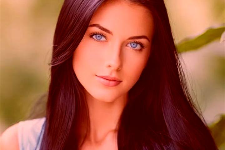 Amelia, 27, a dark blonde blue-eyed mediterranean companion based in Golbahar. Offering Couples, Travel Companion, Girlfriend Experience, Erotic Massage, Din...