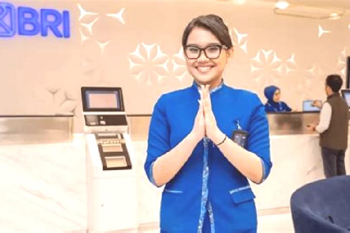 Amelia, 27 — Escort in Sukawening, Indonesia