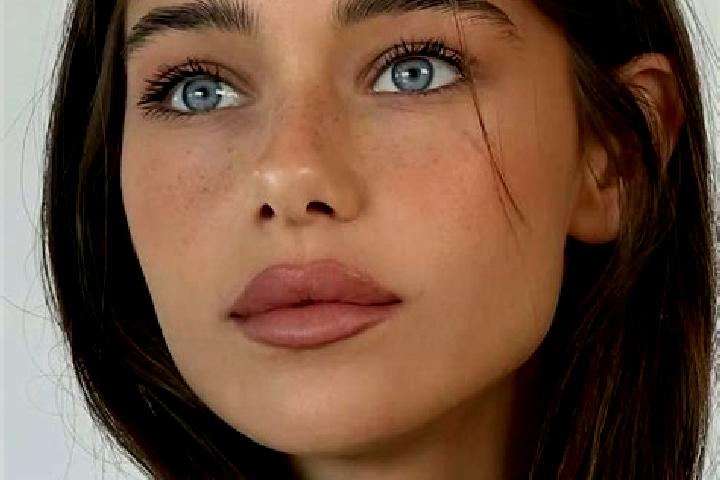 Amelia, 28, a brunette grey-eyed mixed companion based in Cierna Voda. Offering 69, Massage, GFE. Available for incall and outcall, overnight bookings availa...