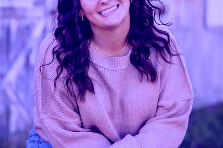 Amelia, 28 — Escort in French Creek, Canada
