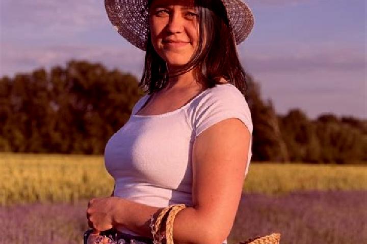 Amelia, 28 — Escort in Khmilnyk, Ukraine